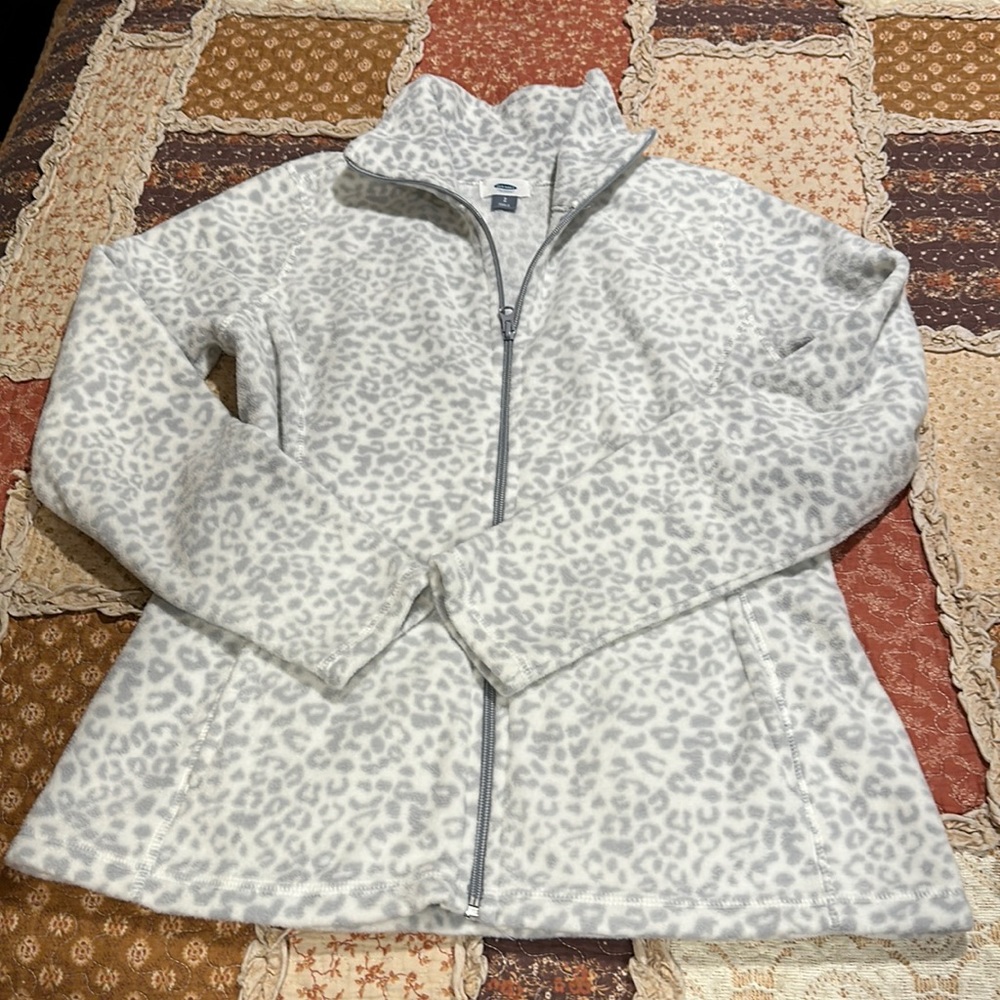 Old Navy fleece zip up jacket